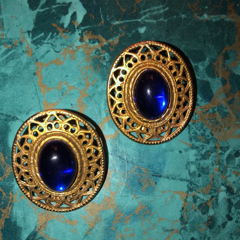 Vintage clip on earrings